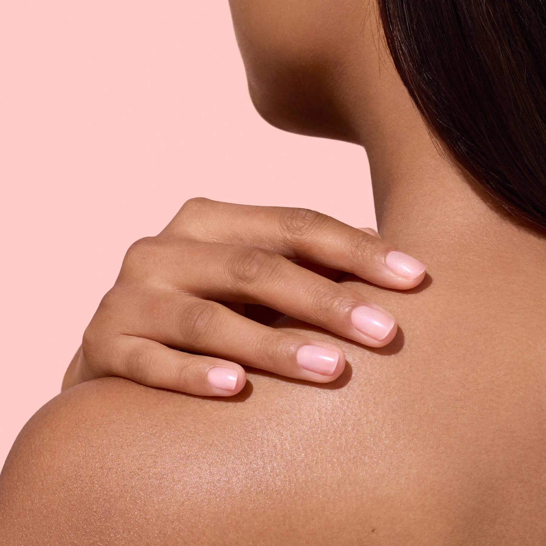 Manucurist Active Plump - Nail Strengthener & Enhancer - Volumizing Effect for Fuller Nails